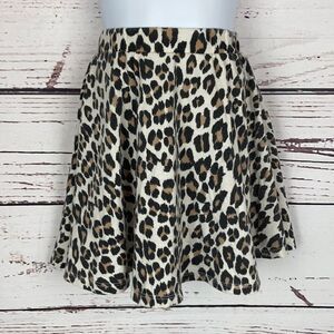 🤑5/$25🤑 The Children’s Place Leopard Print Skort